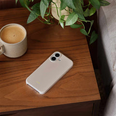 Beats by Dre Case with MagSafe and Camera Control Lime Stone for iPhone 17