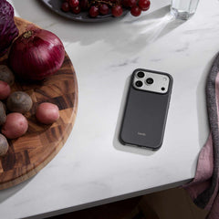 Beats by Dre Case with MagSafe and Camera Control Granite Gray for iPhone 17 Pro