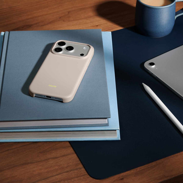 Beats by Dre Case with MagSafe and Camera Control Lime Stone for iPhone 17 Pro