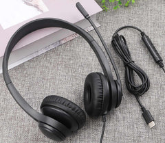 Bulk Packaging Stereo Boom Wired Headphones with Mic and USB-C Connector Black in Bulk