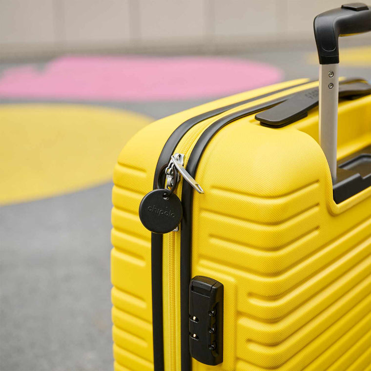 Chipolo POP Tracking Tag (Works with Google’s Find My Device or Apple Find My) Black