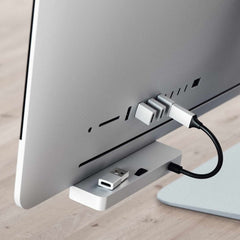 STTAUCS Type-A to Type-C Adapter Silver
