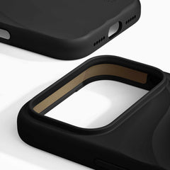 Ideal of Sweden Soft Swirl MagSafe Case Velvet Black for iPhone 18 Pro Max/17 Pro Max